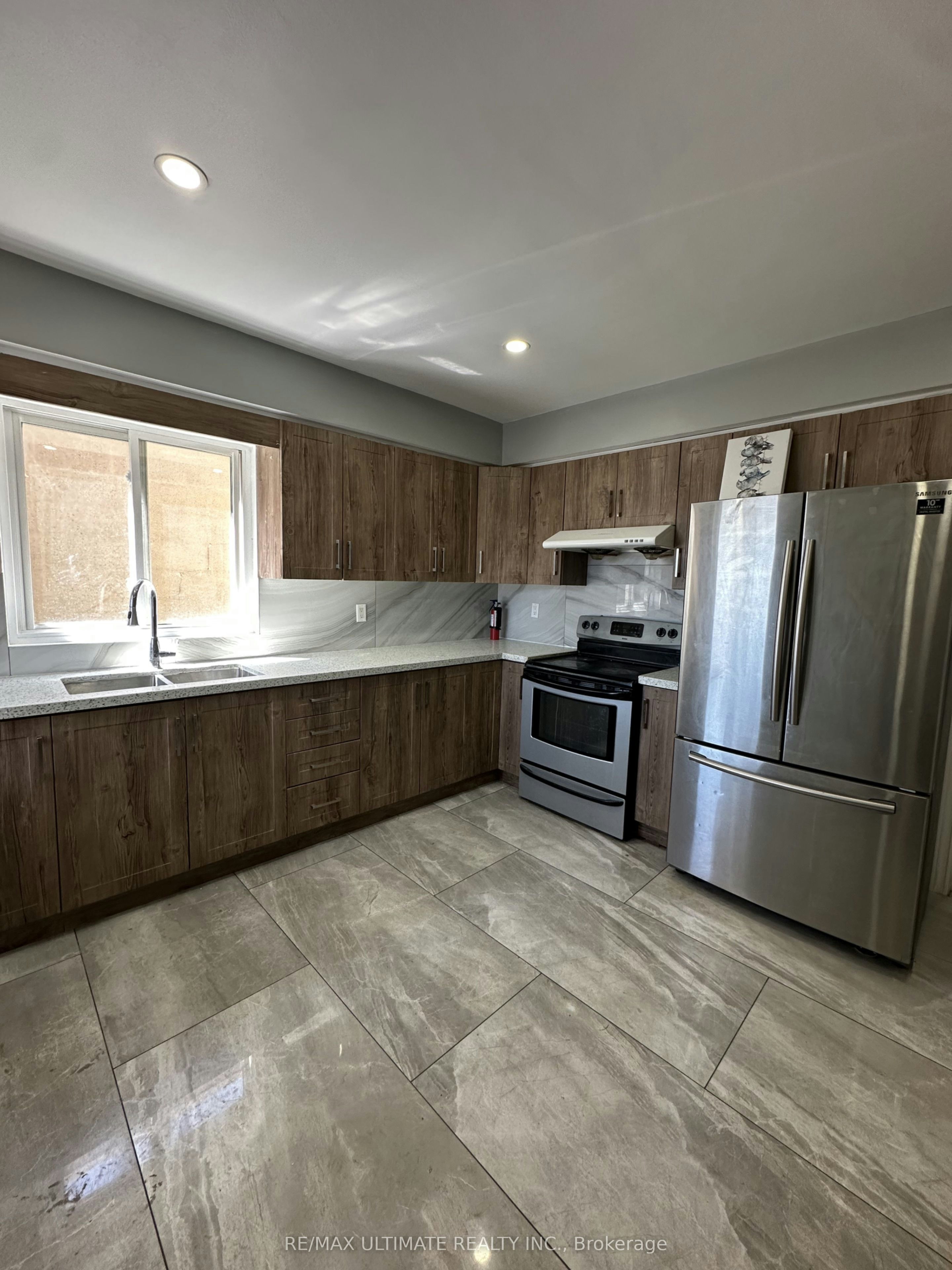 Unit A-1705 Jane Street, Toronto, ON, M9N 2S3