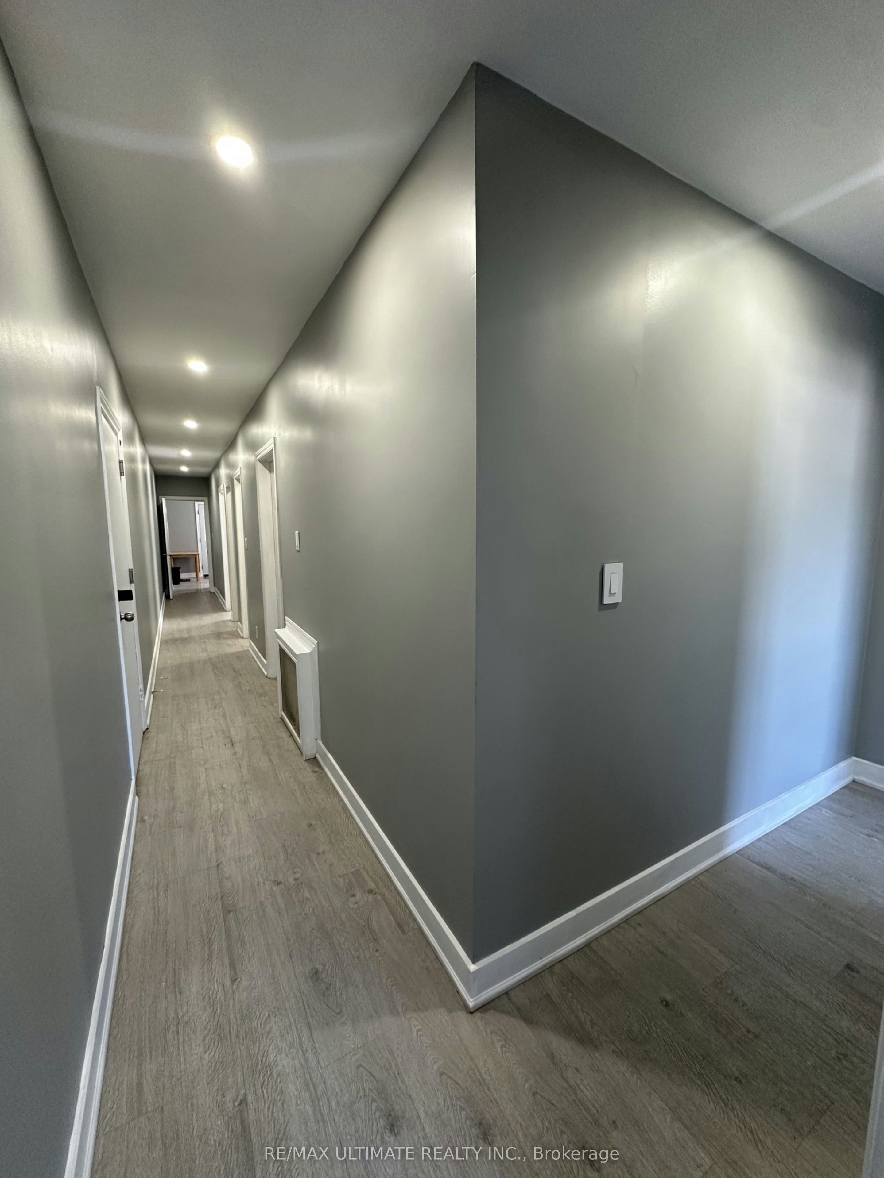 Unit A-1705 Jane Street, Toronto, ON, M9N 2S3 - 7