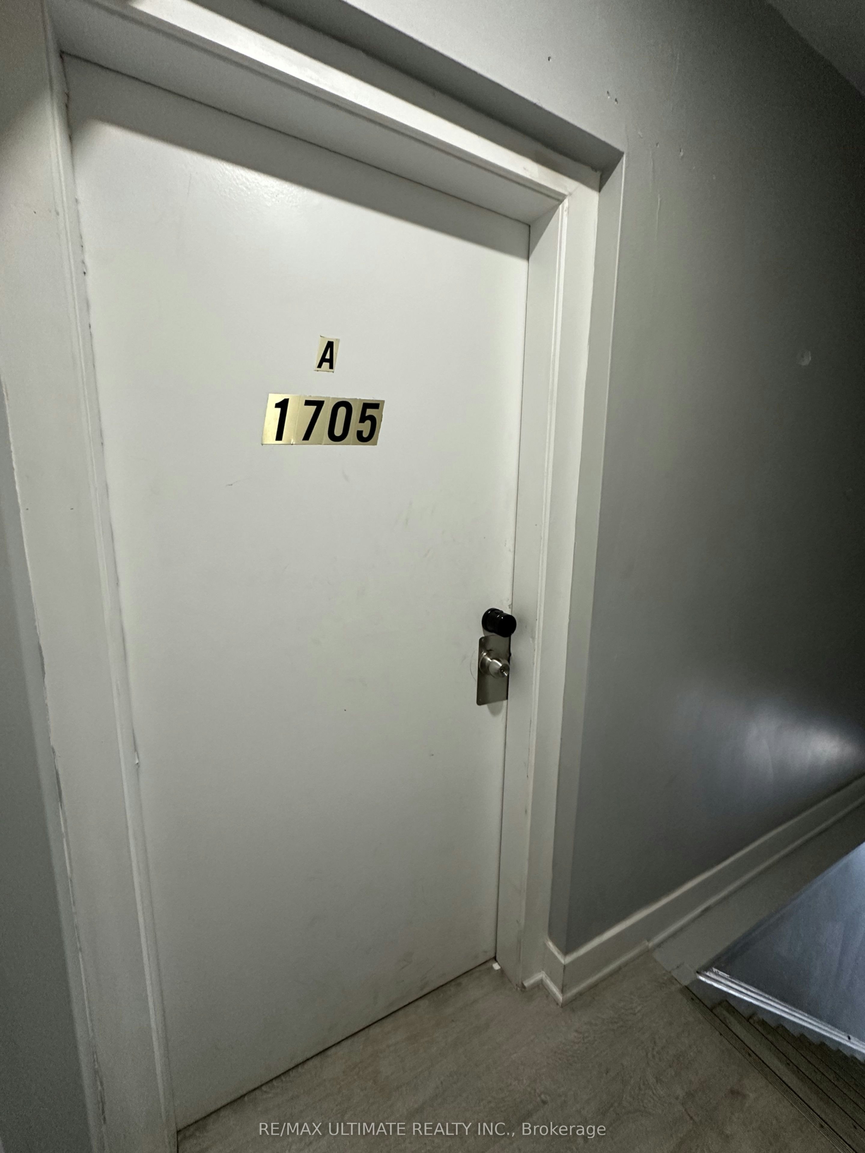 Unit A-1705 Jane Street, Toronto, ON, M9N 2S3 - 11