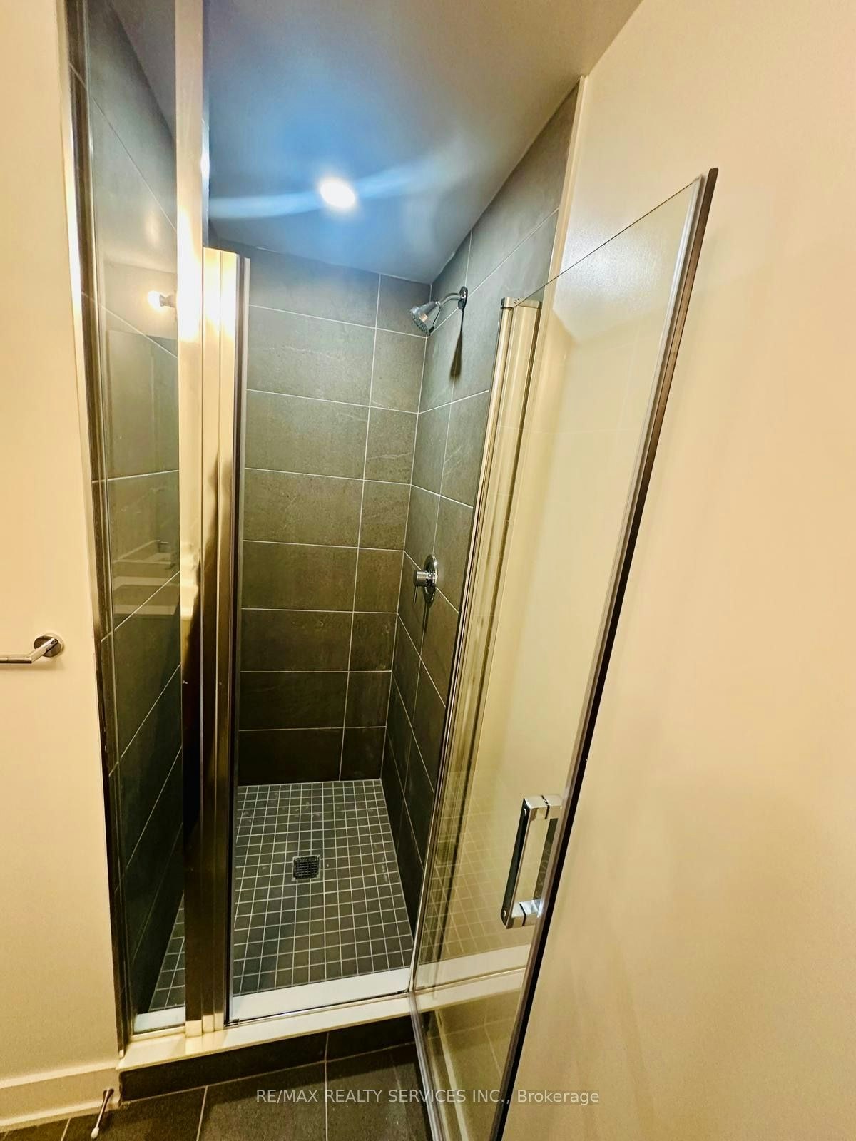 1804A-115 Nipissing Road, Milton, ON, L9T 1R3 - 17