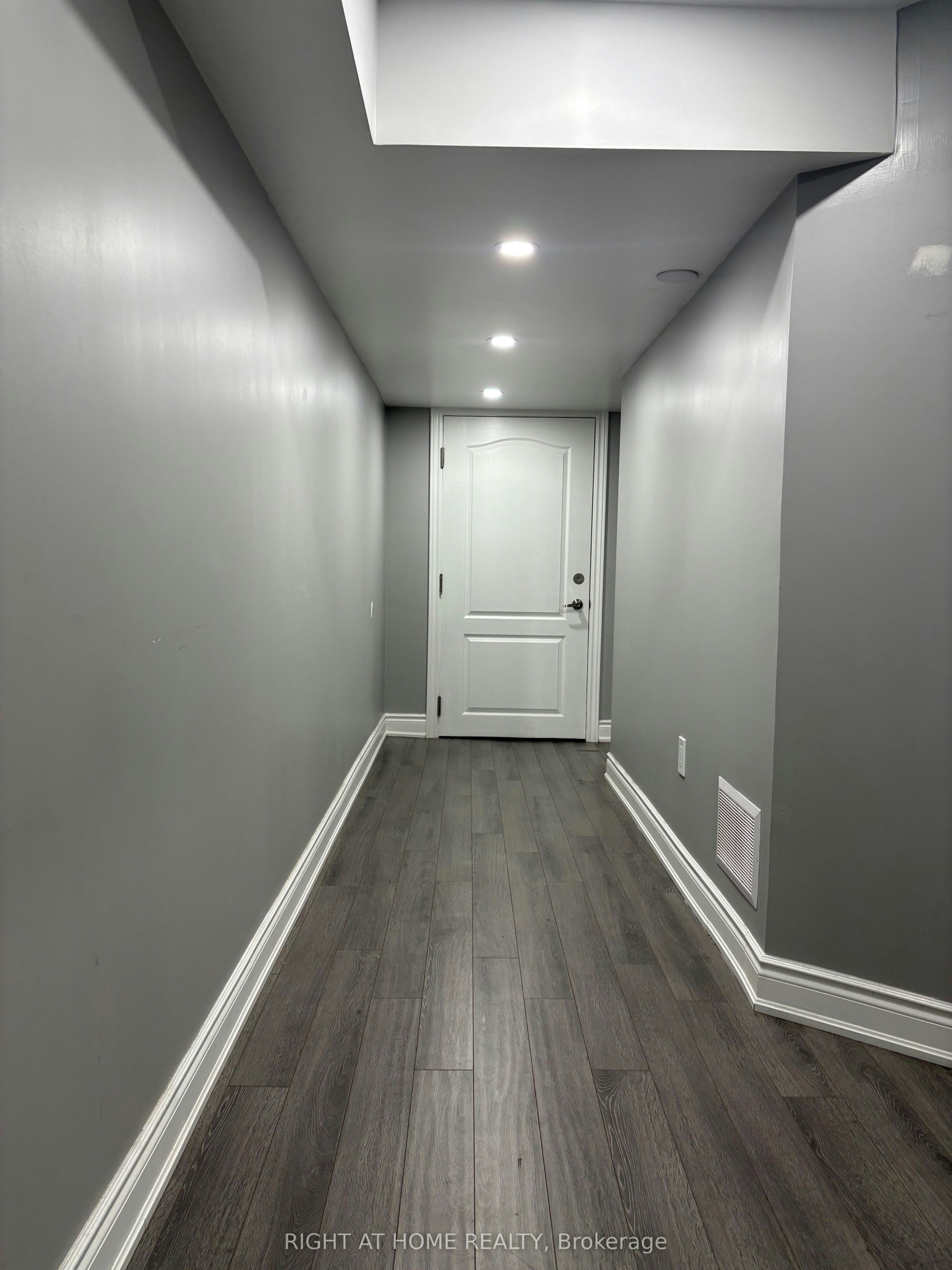 (Lower Level)-846 Francine Crescent, Mississauga, ON, L5V 0E2 - 7