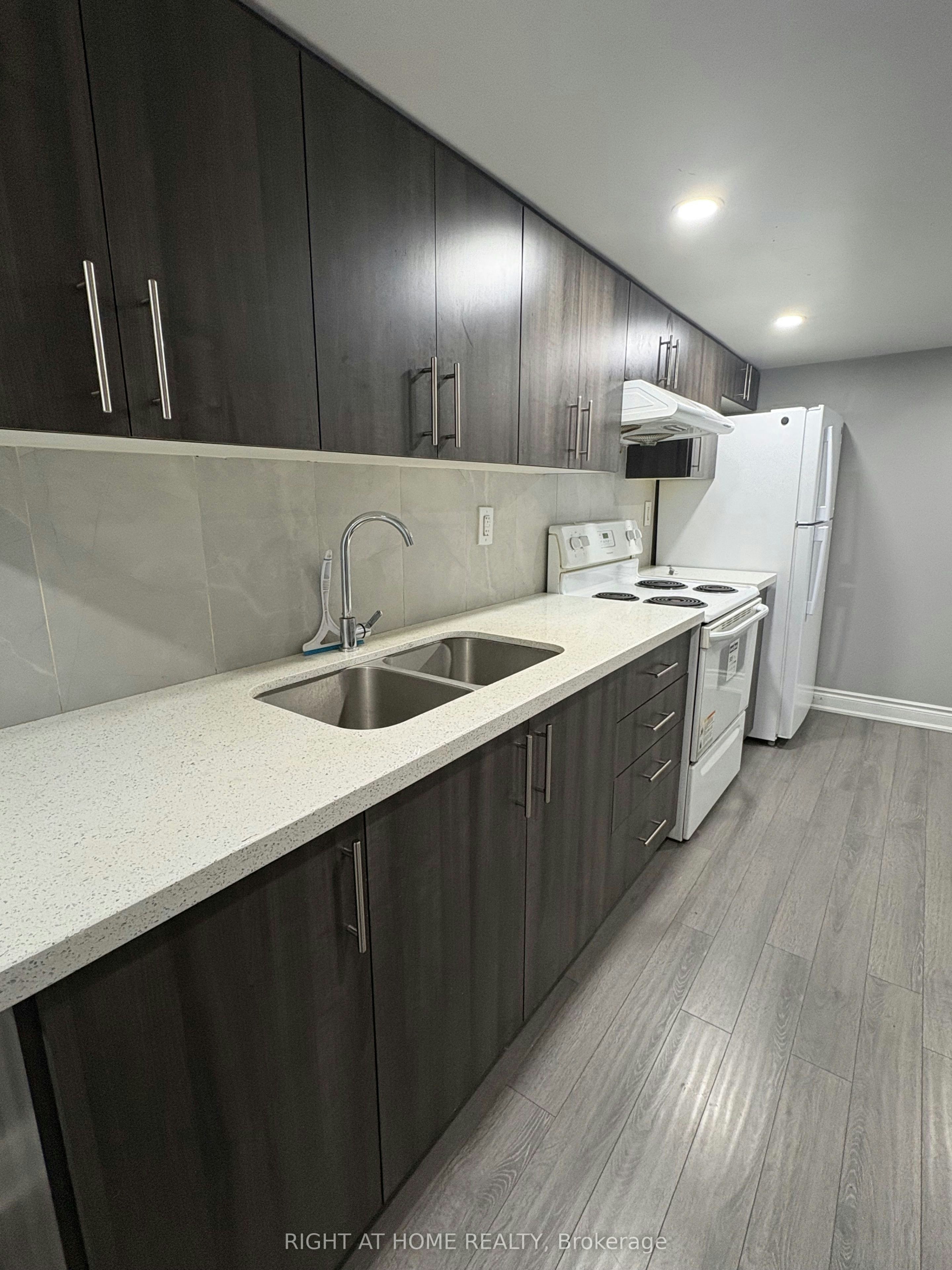(Lower Level)-846 Francine Crescent, Mississauga, ON, L5V 0E2 - 10