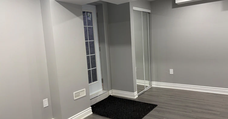 (Lower Level)-846 Francine Crescent, Mississauga, ON, L5V 0E2 - 5