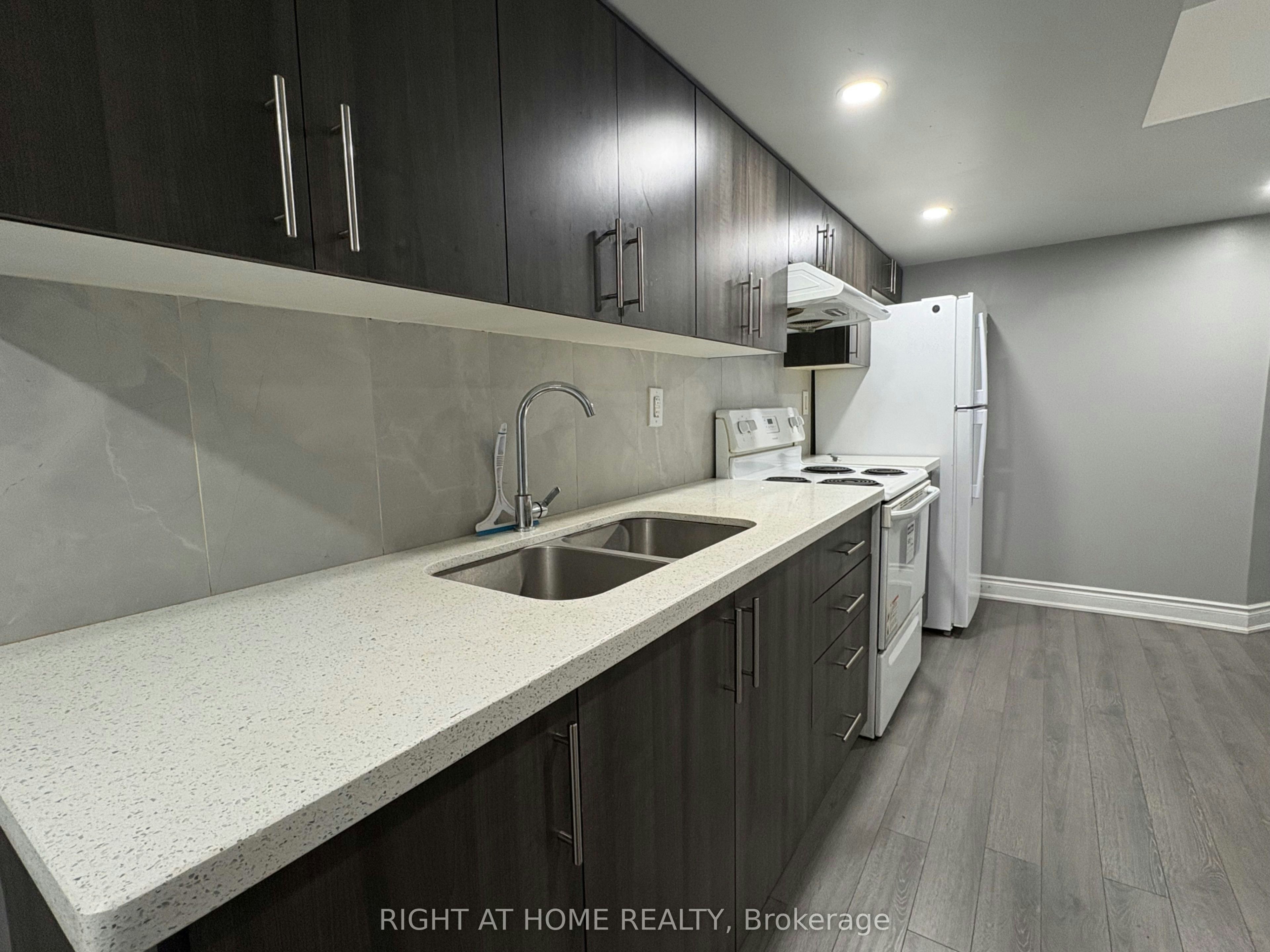 (Lower Level)-846 Francine Crescent, Mississauga, ON, L5V 0E2 - 11
