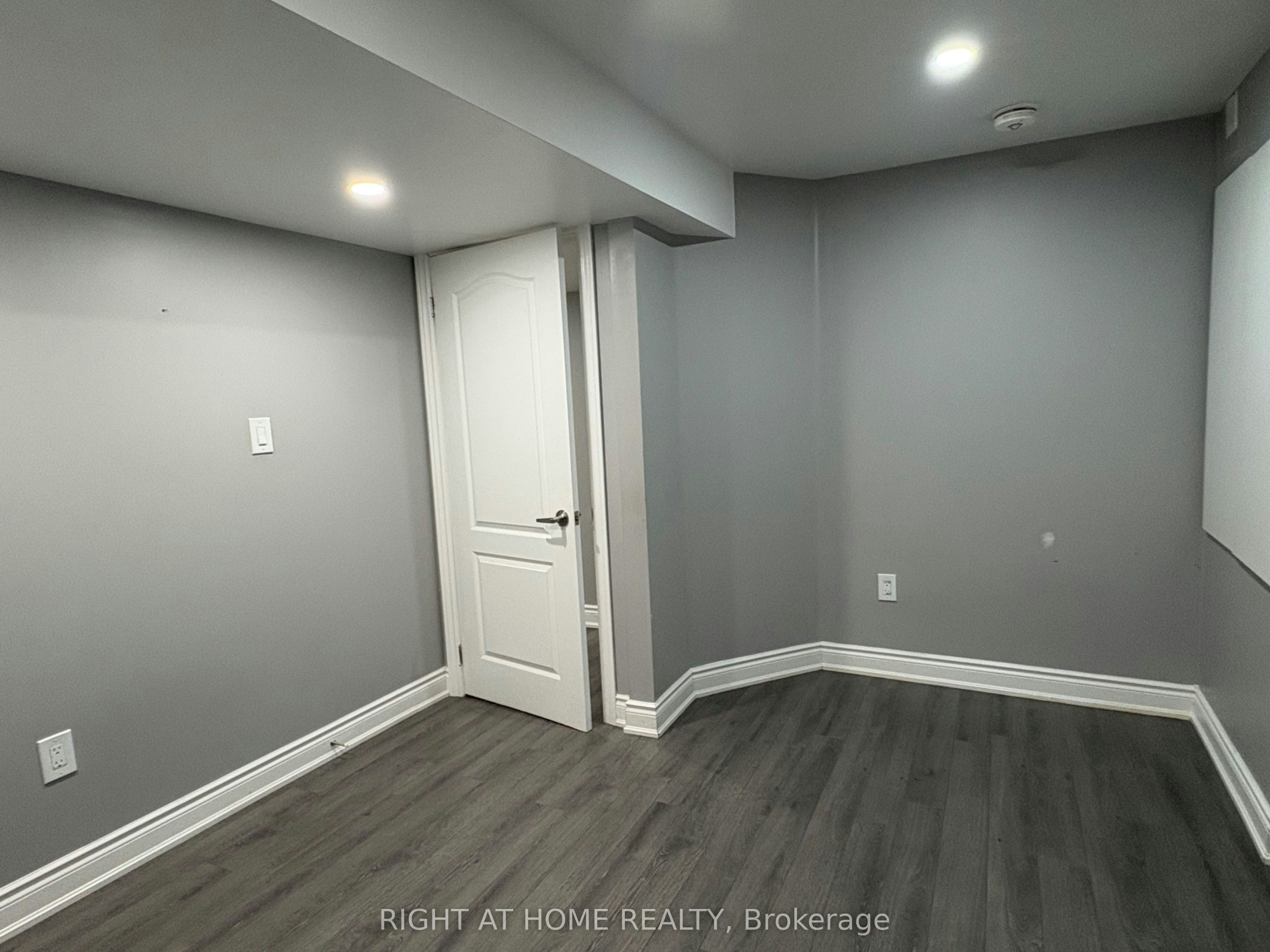(Lower Level)-846 Francine Crescent, Mississauga, ON, L5V 0E2 - 17