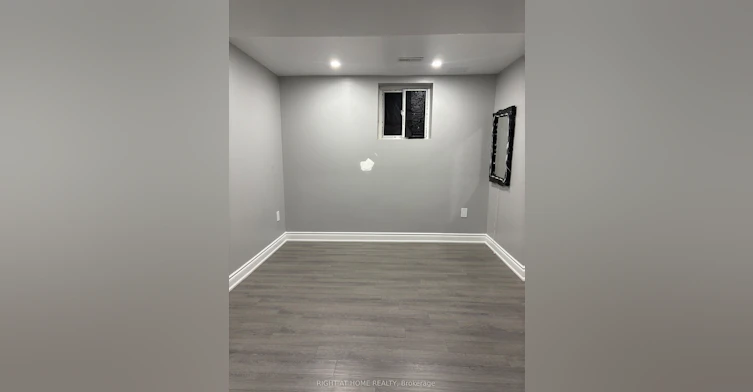 (Lower Level)-846 Francine Crescent, Mississauga, ON, L5V 0E2 - 3