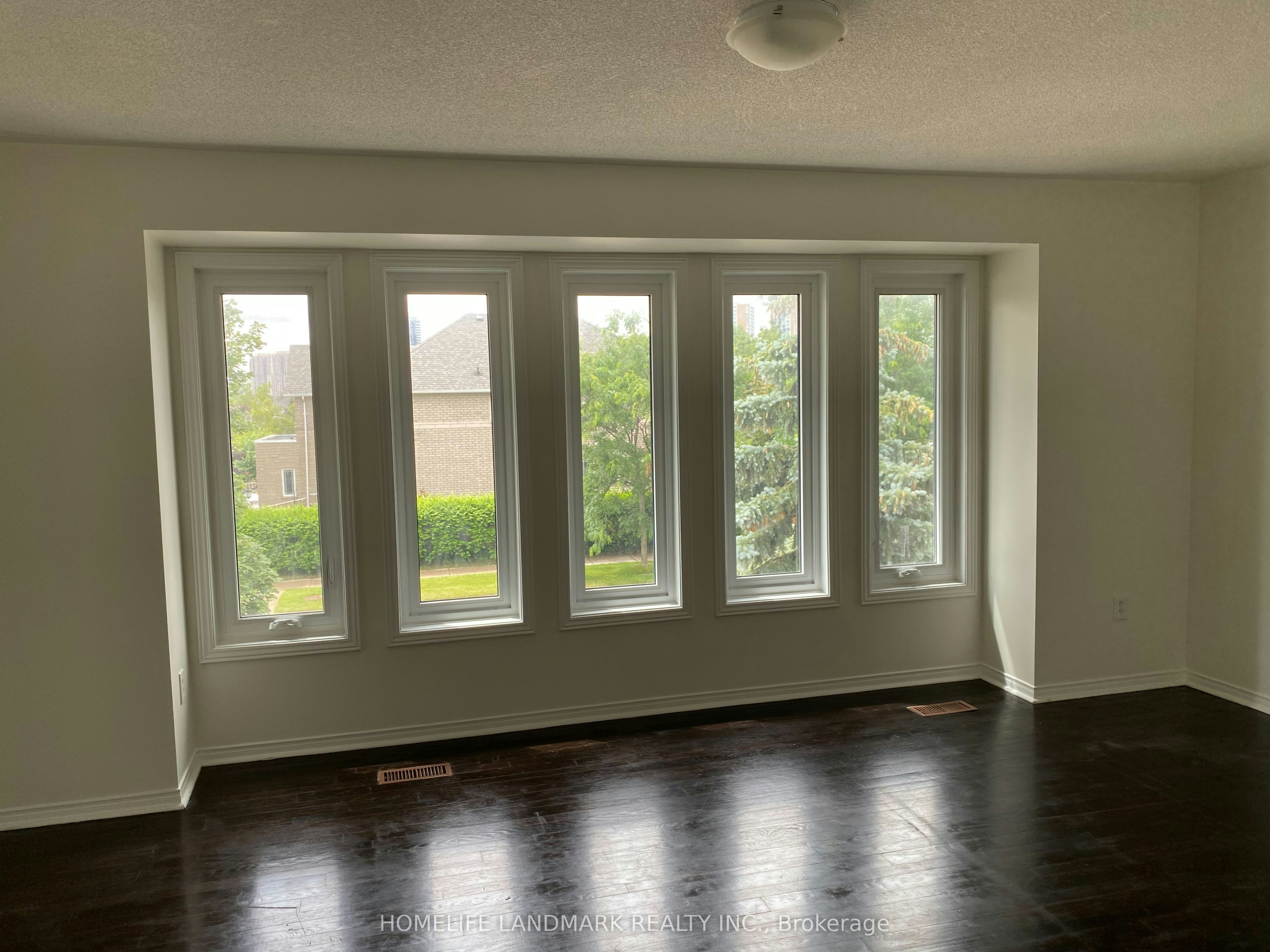 213 Barondale Drive, Mississauga, ON, L4Z 3N7 - 17