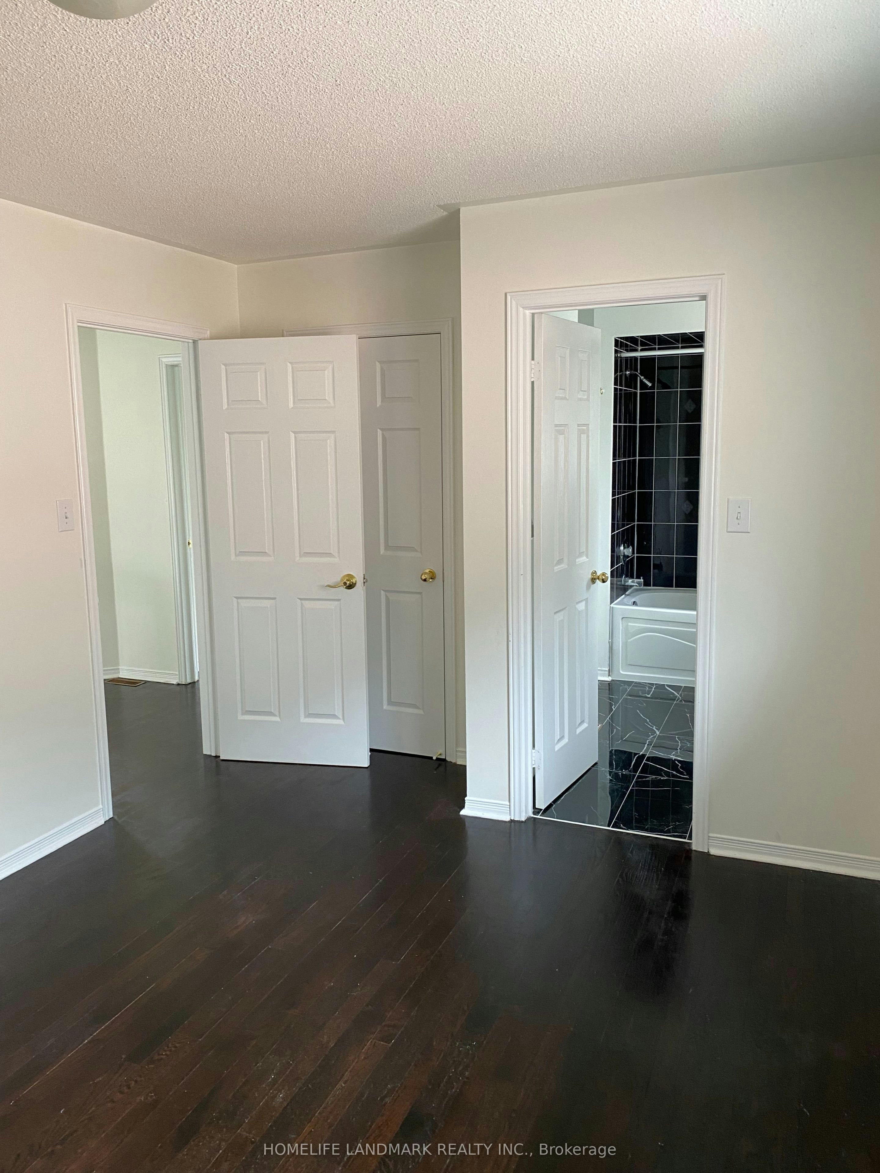 213 Barondale Drive, Mississauga, ON, L4Z 3N7 - 18