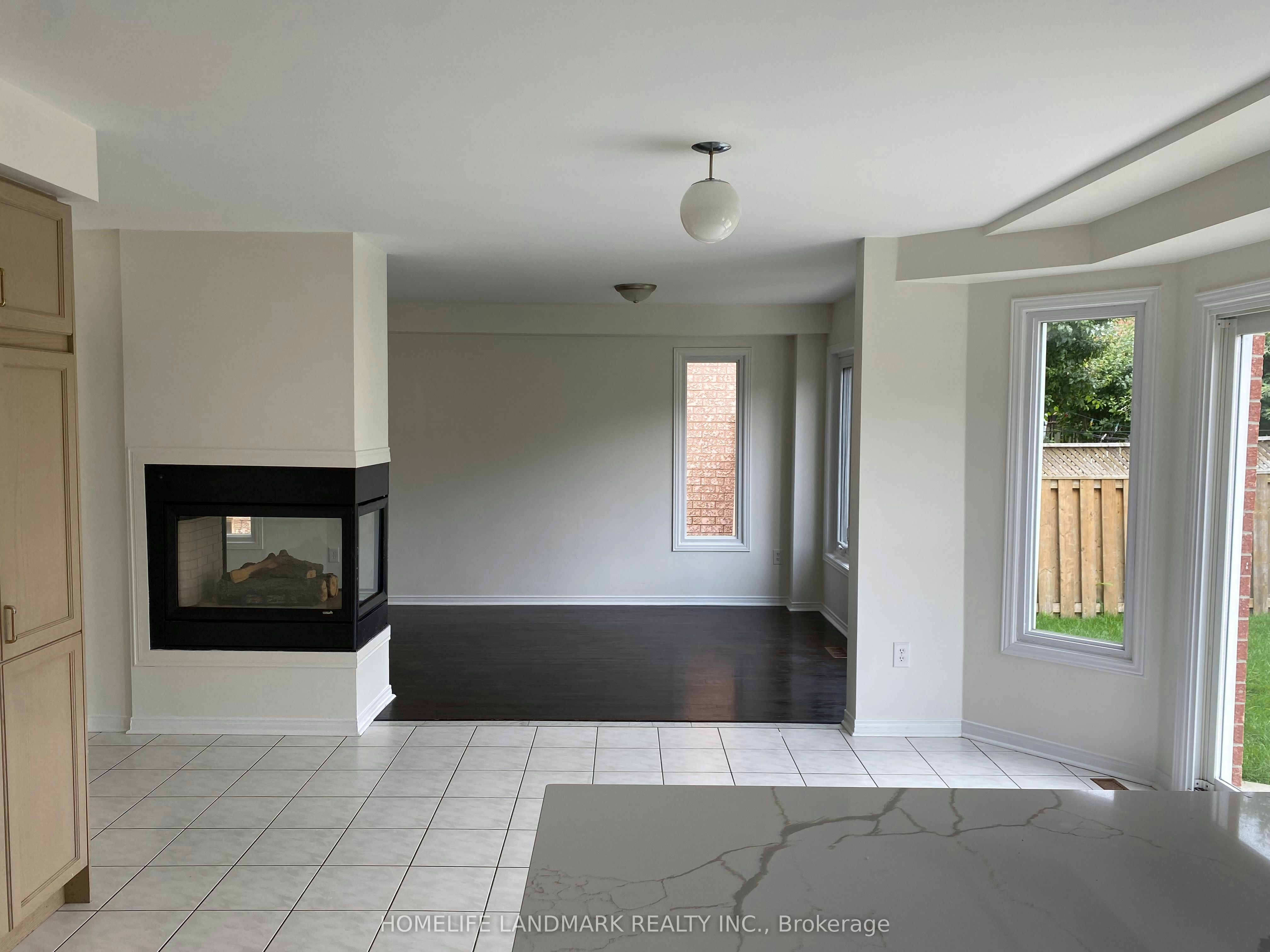 213 Barondale Drive, Mississauga, ON, L4Z 3N7 - 7