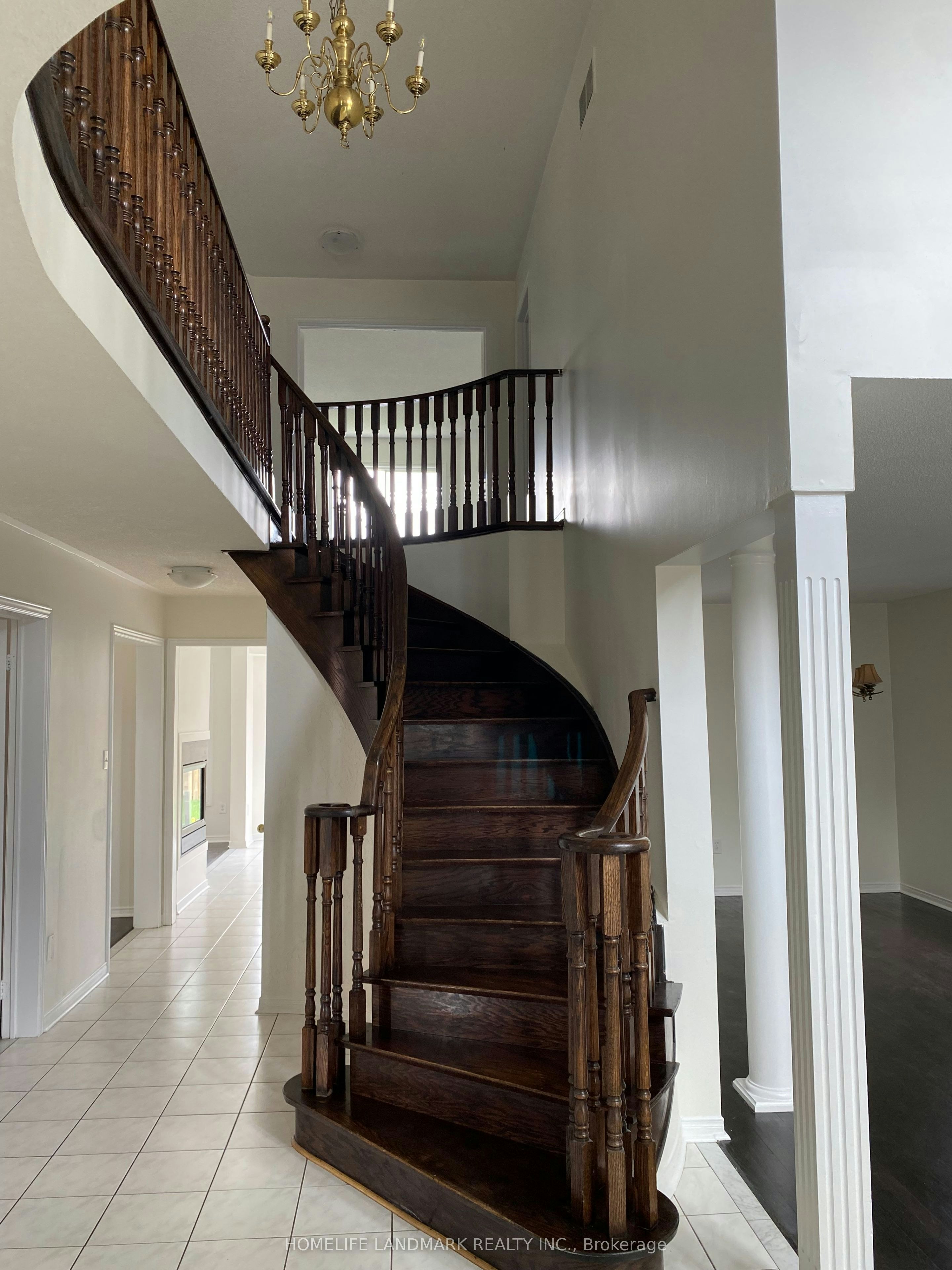 213 Barondale Drive, Mississauga, ON, L4Z 3N7 - 5