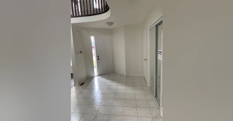 213 Barondale Drive, Mississauga, ON, L4Z 3N7 - 4