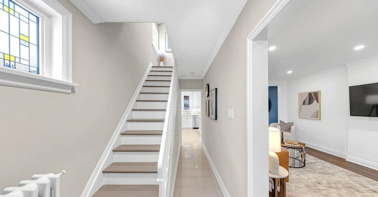 451 Whitmore Avenue, Toronto, ON, M6E 2N6 - 12