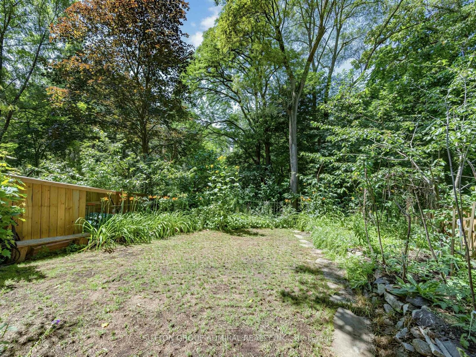246 Ellis Main Avenue, Toronto, ON, M6S 2X2 - 23