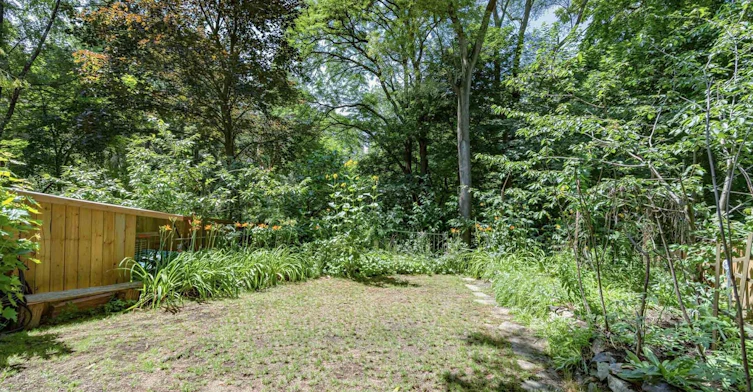 246 Ellis Main Avenue, Toronto, ON, M6S 2X2 - 23