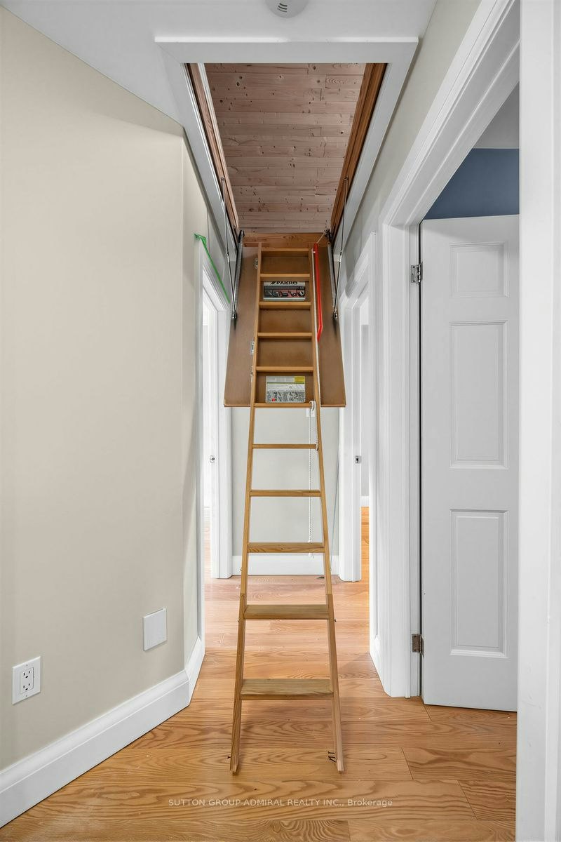 246 Ellis Main Avenue, Toronto, ON, M6S 2X2 - 20