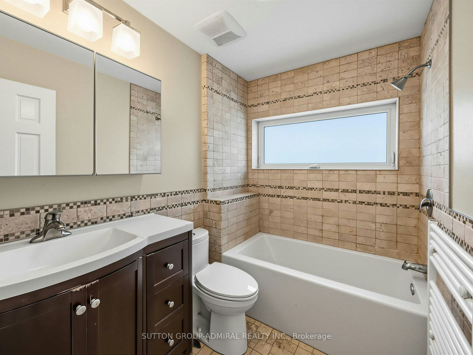 246 Ellis Main Avenue, Toronto, ON, M6S 2X2 - 19
