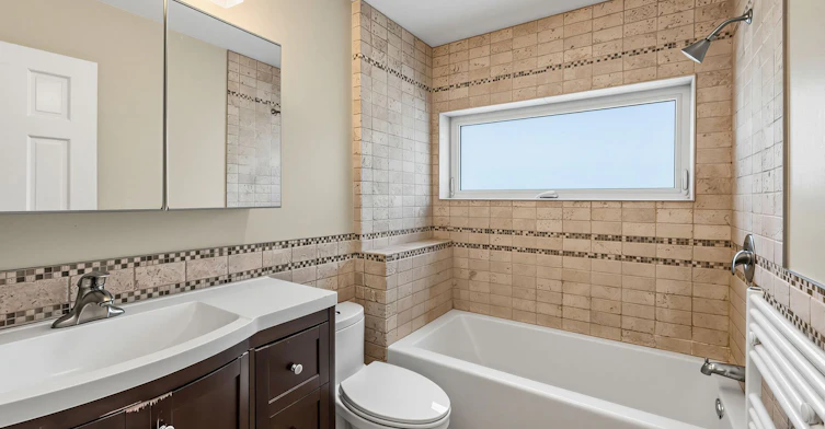 246 Ellis Main Avenue, Toronto, ON, M6S 2X2 - 19