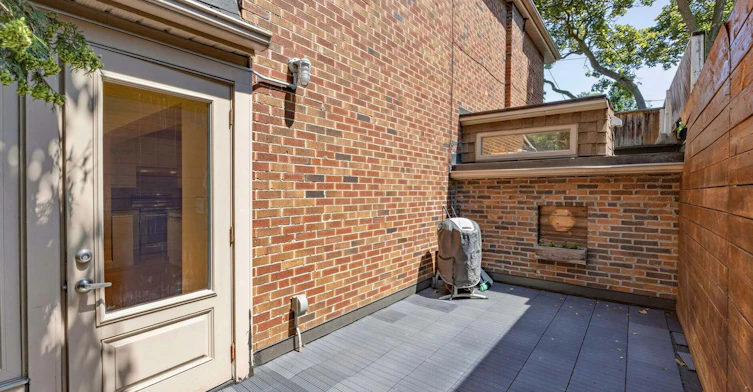 246 Ellis Main Avenue, Toronto, ON, M6S 2X2 - 13