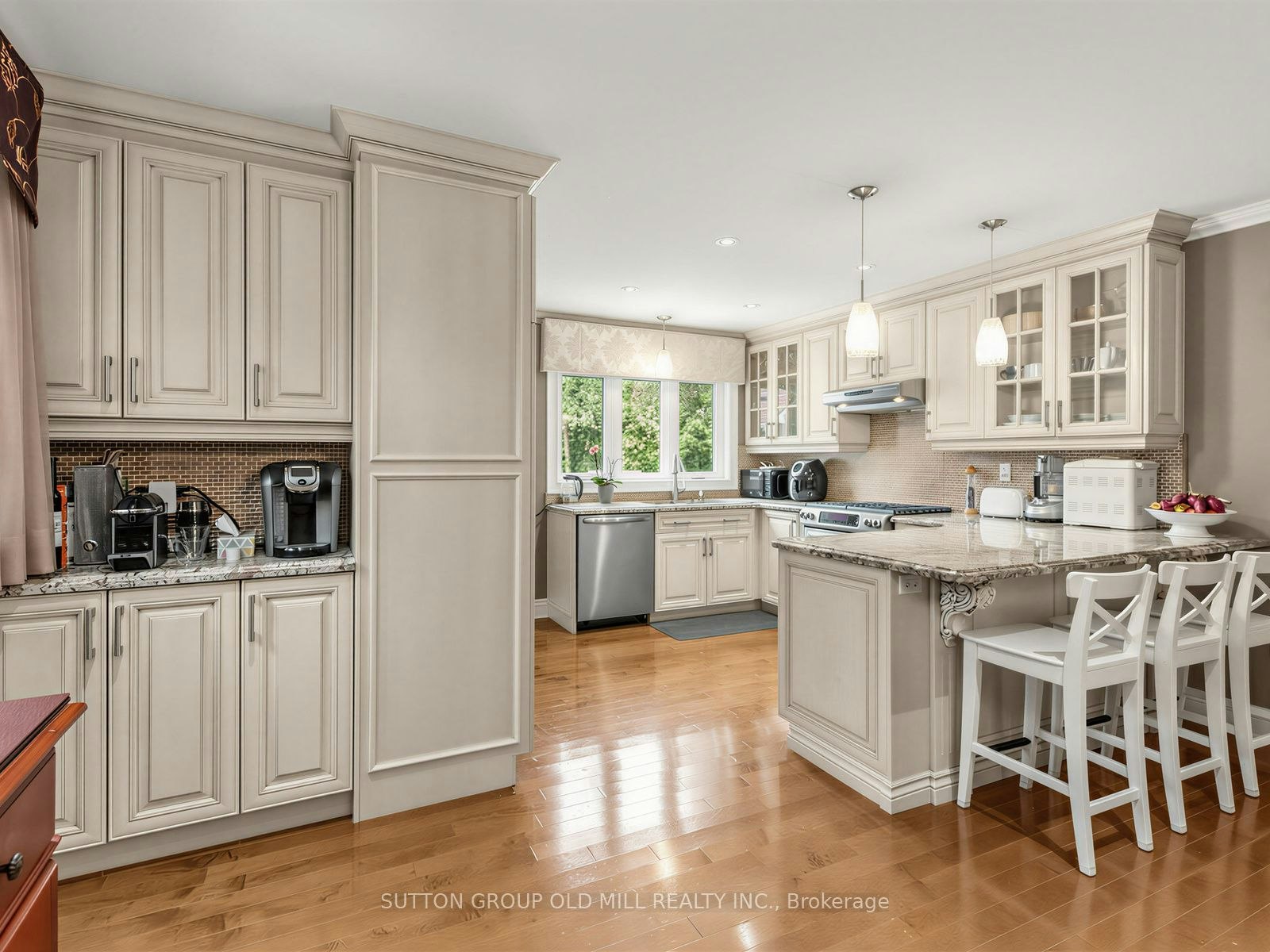 Main-9 Westbank Crescent, Toronto, ON, M9P 1S4 - 18