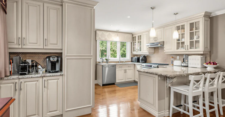 Main-9 Westbank Crescent, Toronto, ON, M9P 1S4 - 18