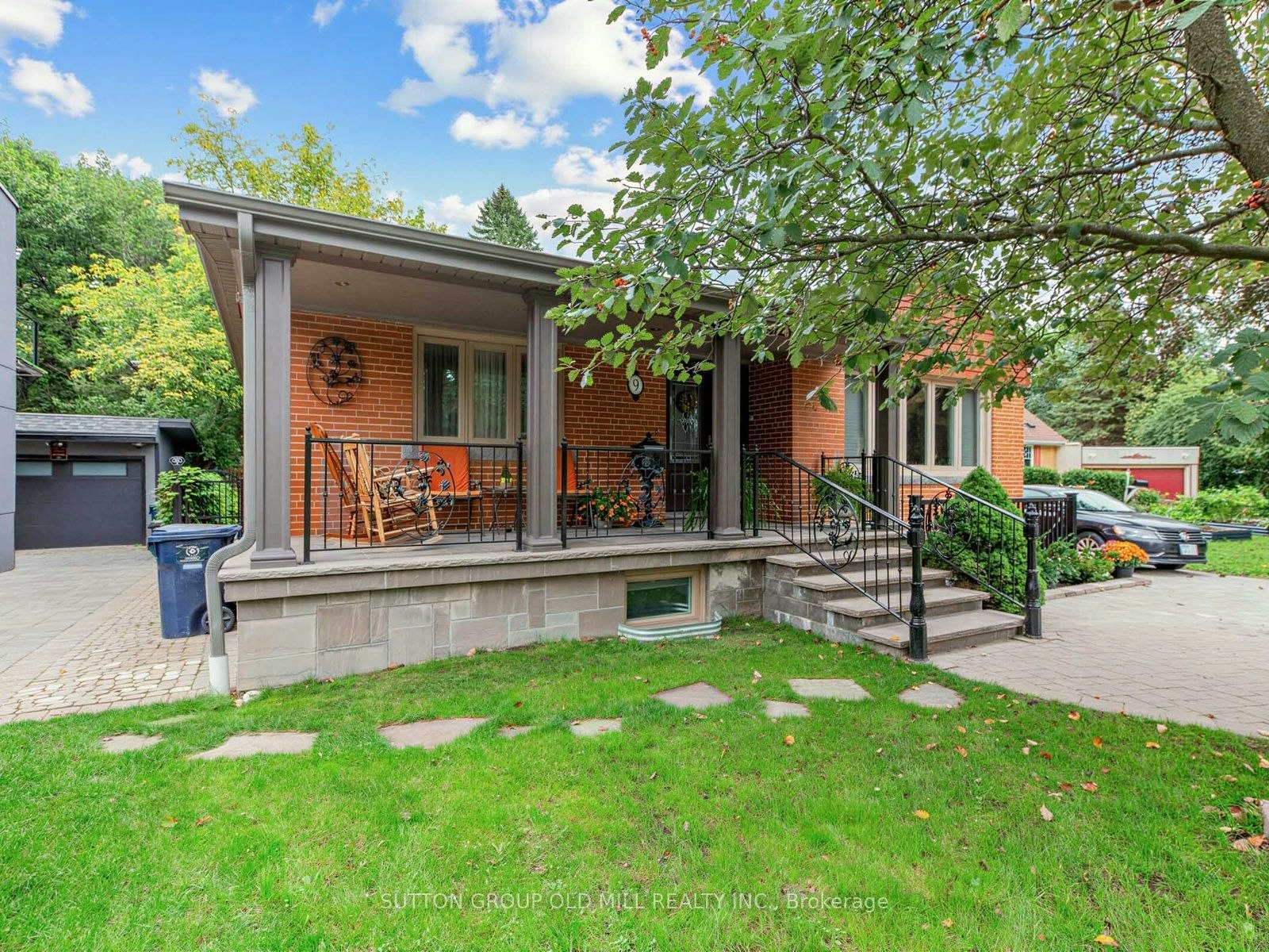 Main-9 Westbank Crescent, Toronto, ON, M9P 1S4 - 2