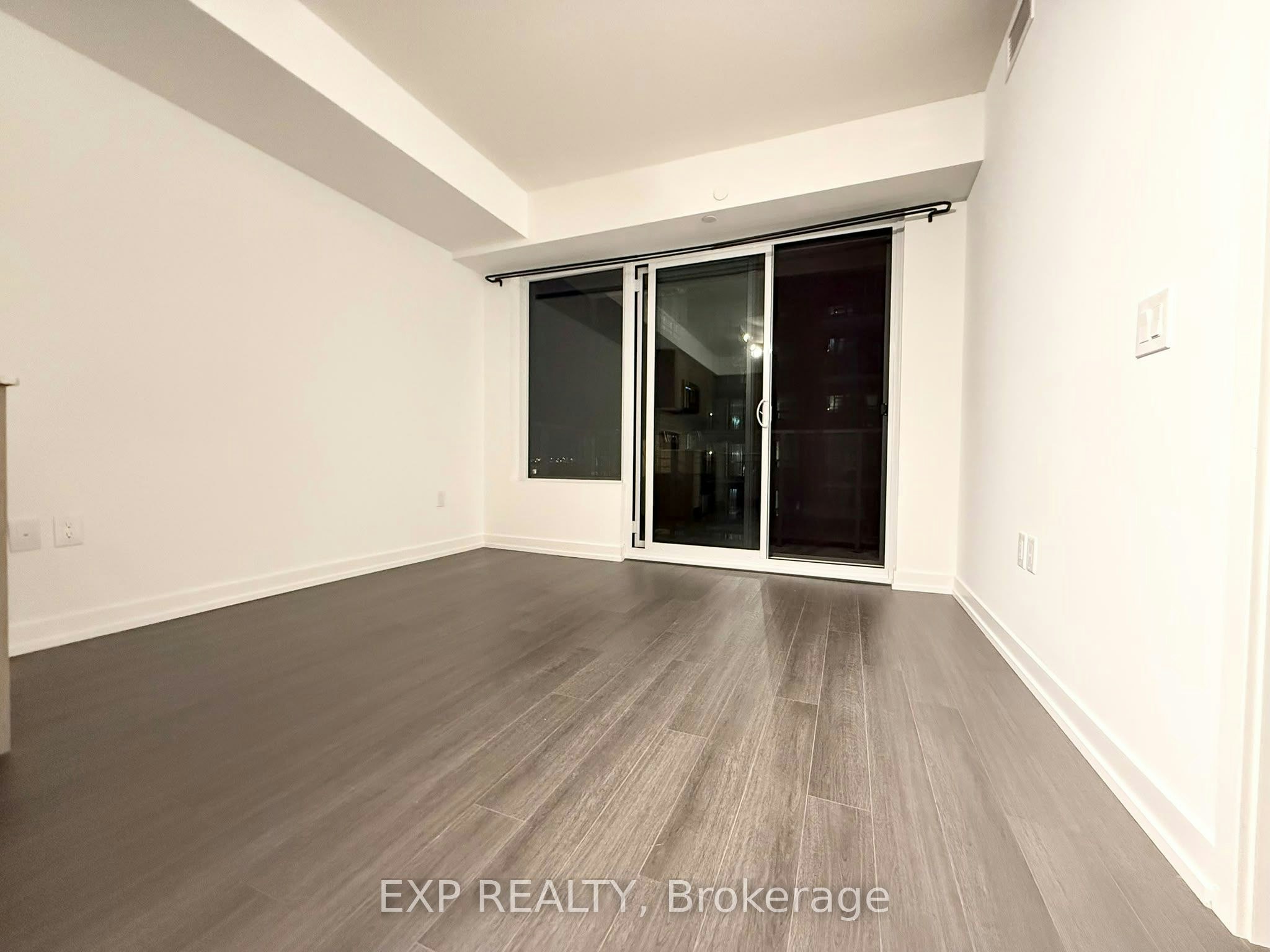 1412-4010 Eglinton Avenue W, Toronto, ON, M9A 0G5 - 5