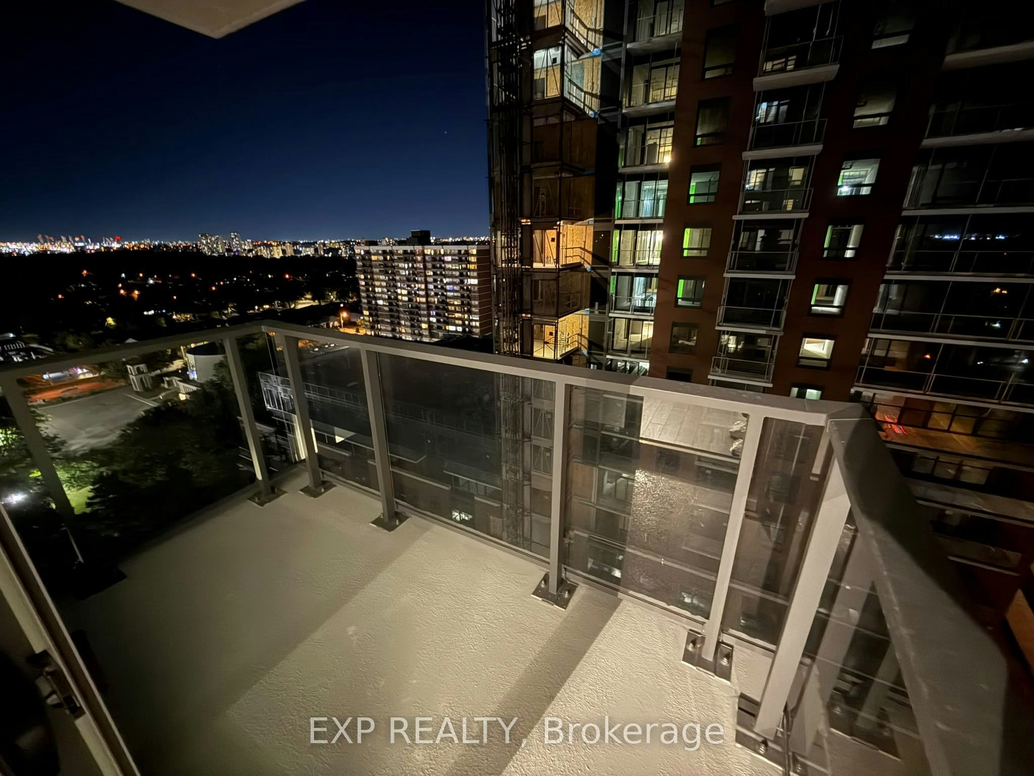 1412-4010 Eglinton Avenue W, Toronto, ON, M9A 0G5 - 13
