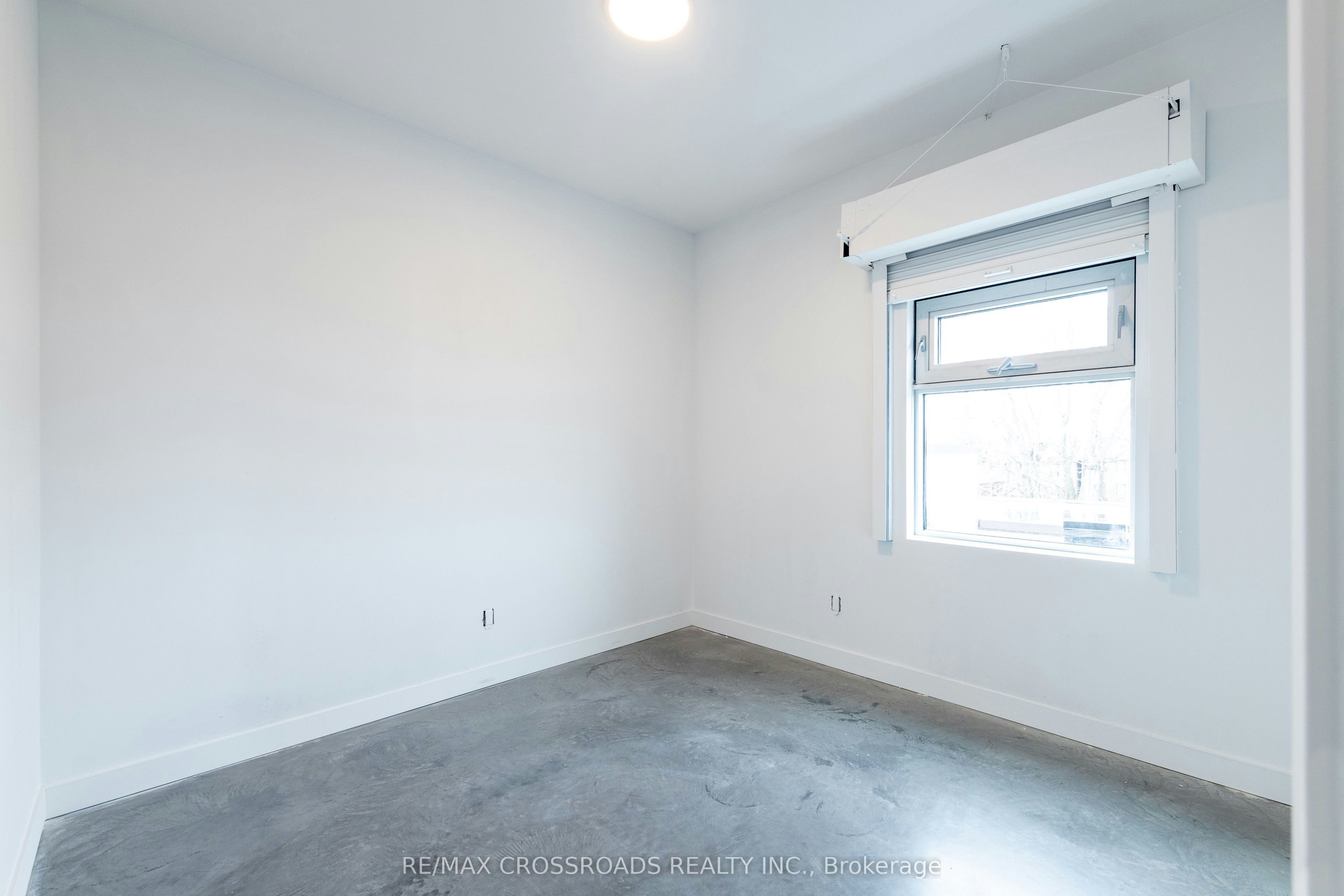 3A-3333 Dundas Street W, Toronto, ON, M6P 2A6 - 6