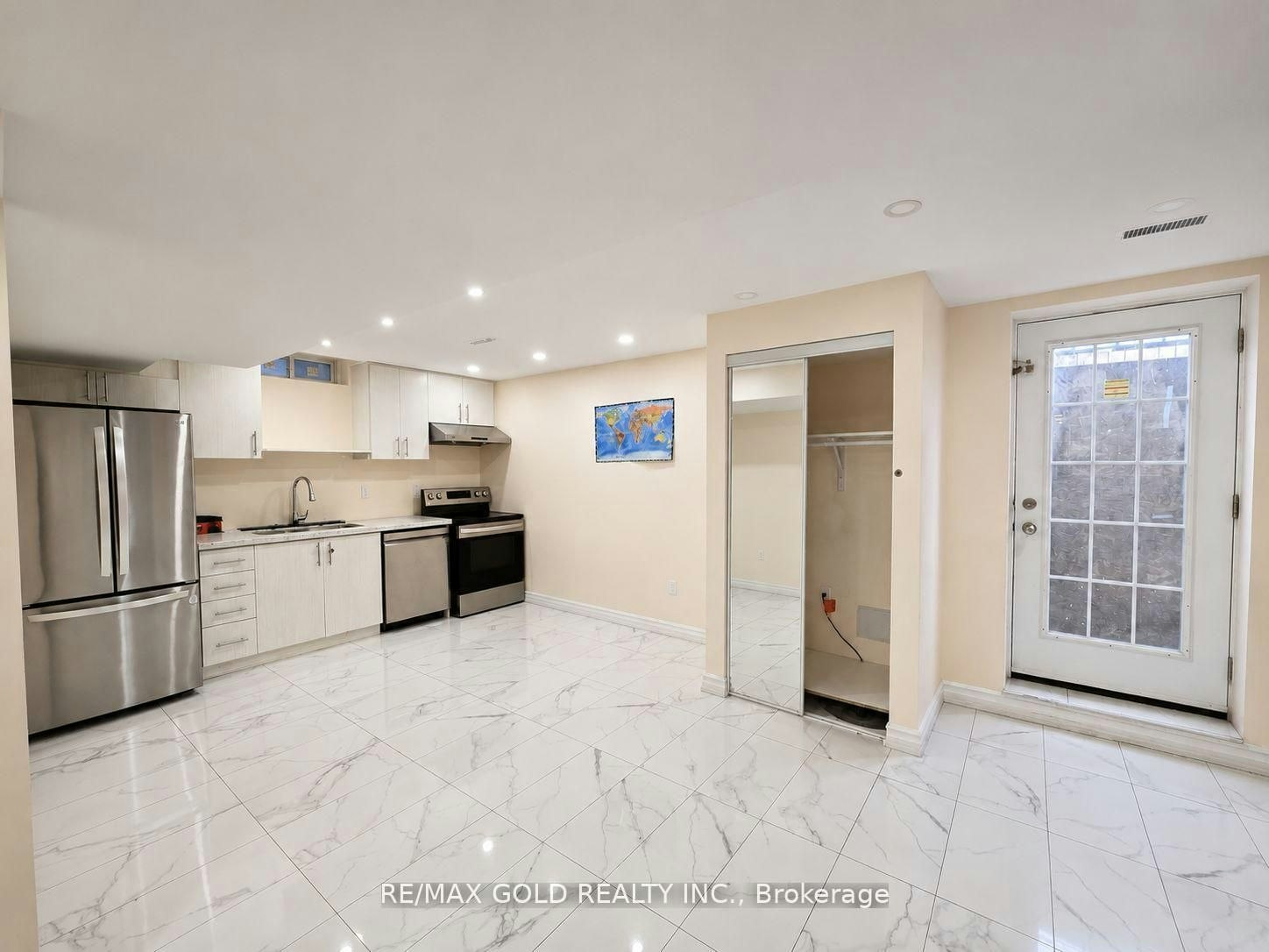 27 Brentwick Drive, Brampton, ON, L6X 5G1 - 4