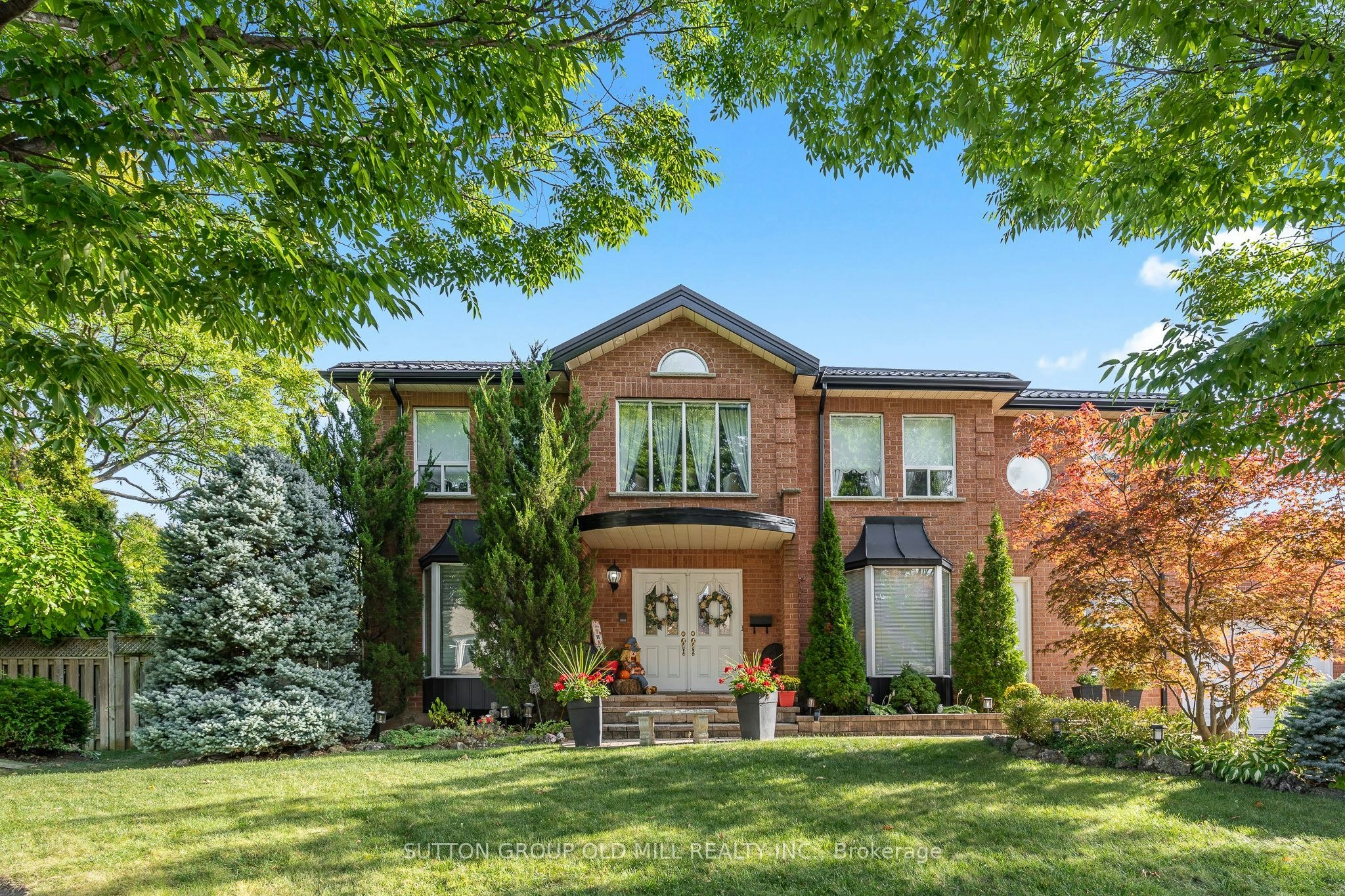152 Glenn Hawthorne Boulevard, Mississauga, ON, L5R 2K6