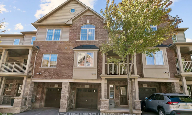 105-1401 Plains Road E