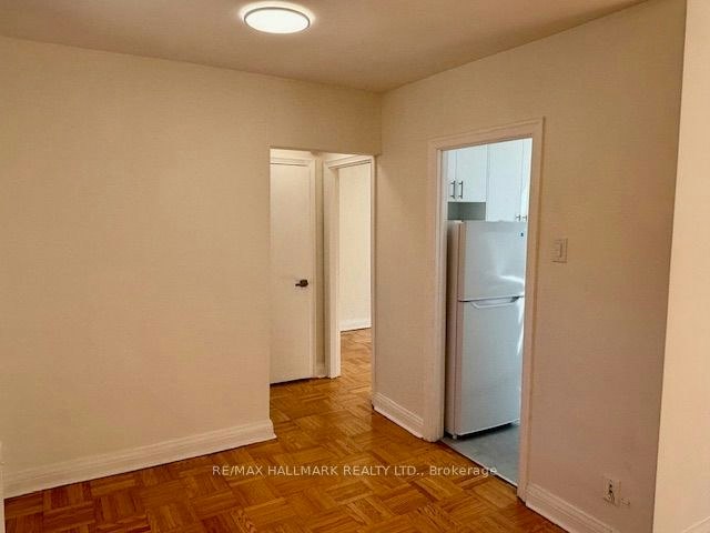 110-11 Anglesey Boulevard, Toronto, ON, M9A 3B2 - 4