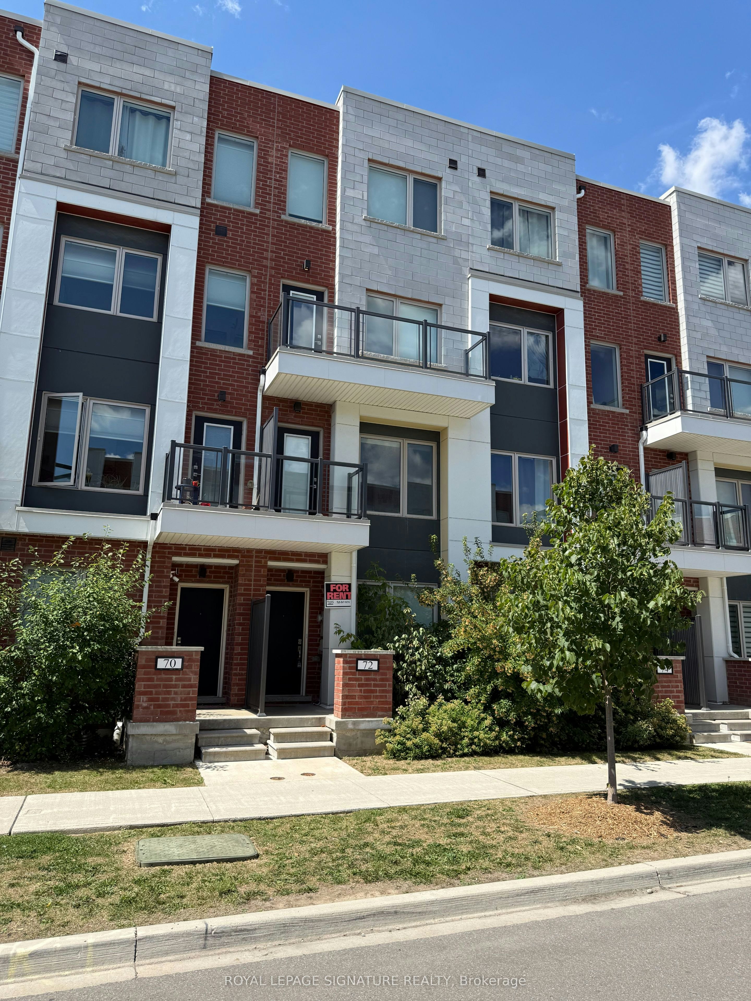 72 William Duncan Road, Toronto, ON, M3K 0C5