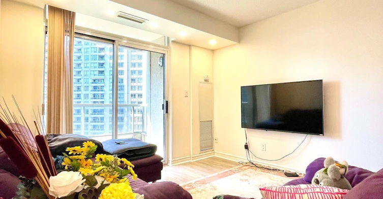 1718-3880 Duke Of York Boulevard, Mississauga, ON, L5B 4M7 - 4
