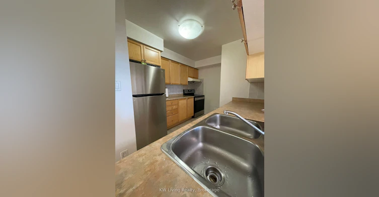 1718-3880 Duke Of York Boulevard, Mississauga, ON, L5B 4M7 - 7