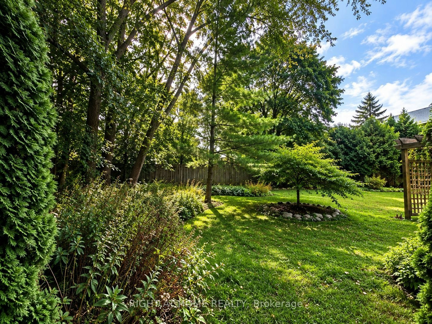 (MAIN FLOOR)-1489 Applewood Road, Mississauga, ON, L5E 2M2 - 44