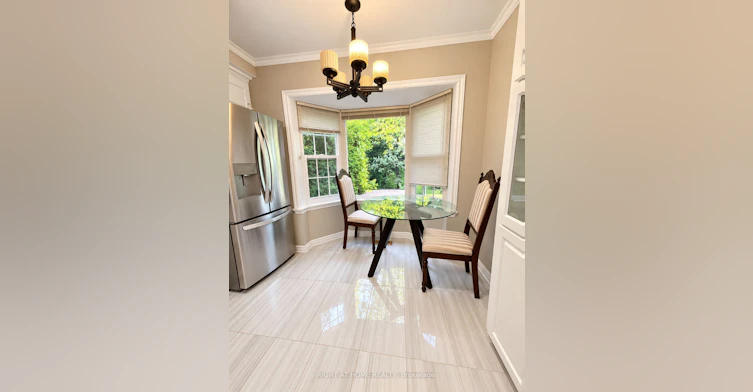 (MAIN FLOOR)-1489 Applewood Road, Mississauga, ON, L5E 2M2 - 15