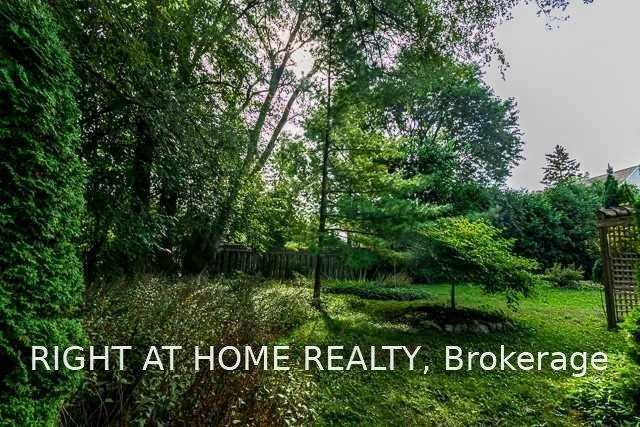1489 Applewood Road, Mississauga, ON, L5E 2M2 - 36