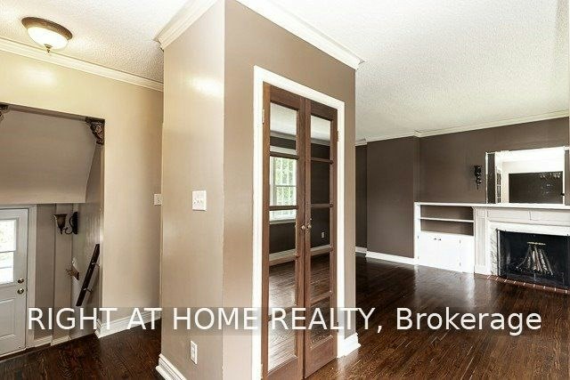 1489 Applewood Road, Mississauga, ON, L5E 2M2 - 4