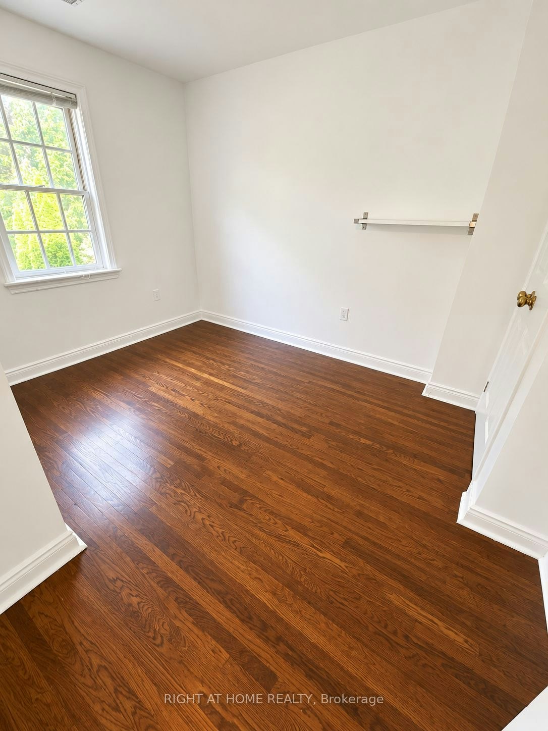 (MAIN FLOOR)-1489 Applewood Road, Mississauga, ON, L5E 2M2 - 30