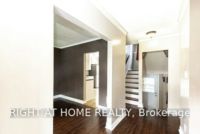 1489 Applewood Road, Mississauga, ON, L5E 2M2 - 3