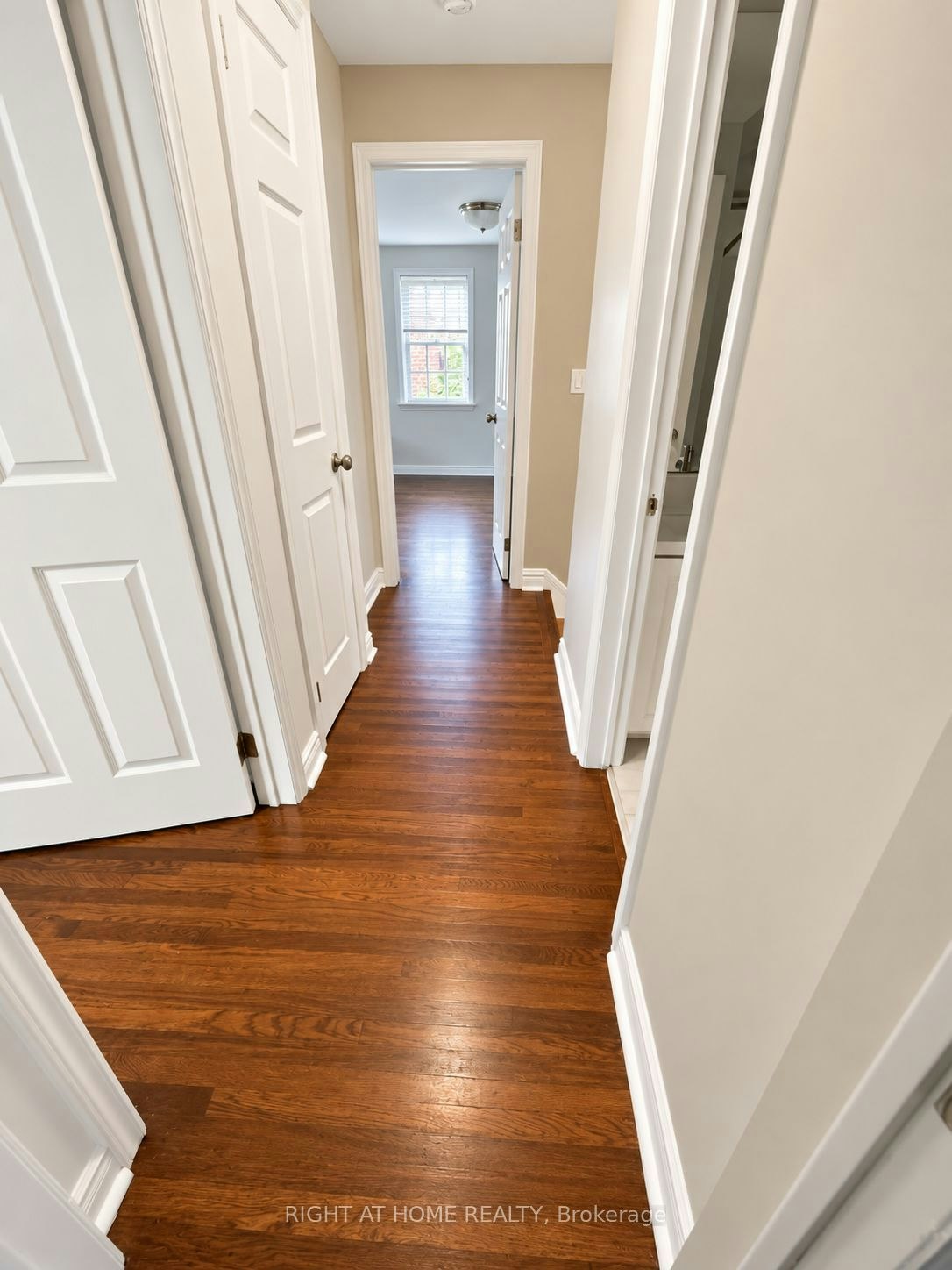 (MAIN FLOOR)-1489 Applewood Road, Mississauga, ON, L5E 2M2 - 33