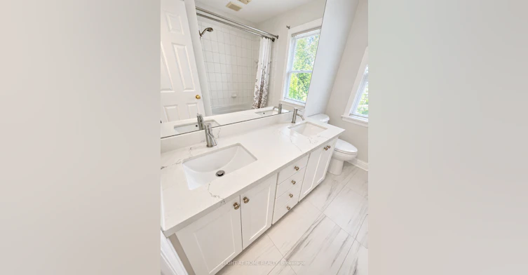 (MAIN FLOOR)-1489 Applewood Road, Mississauga, ON, L5E 2M2 - 37