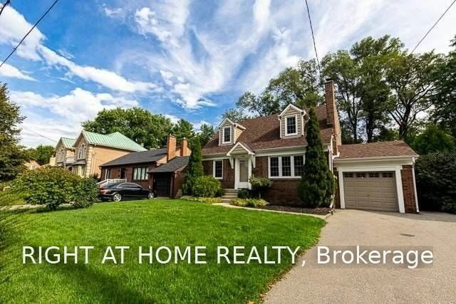 1489 Applewood Road, Mississauga, ON, L5E 2M2 - 2
