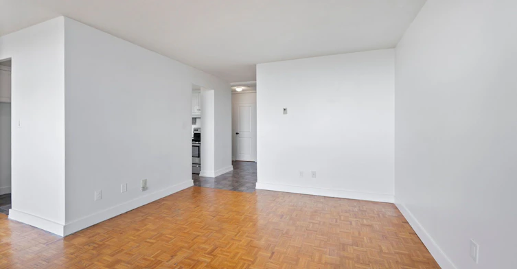 901-14 Neilson Drive, Toronto, ON, M9C 1V6 - 12