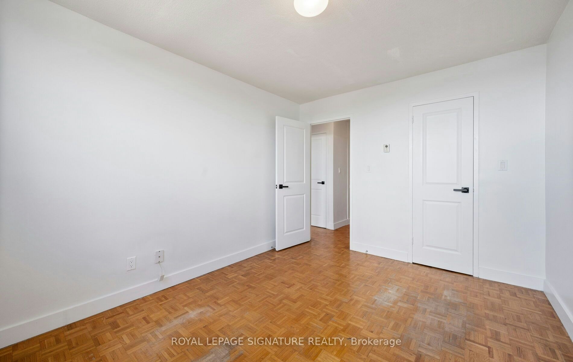 901-14 Neilson Drive, Toronto, ON, M9C 1V6 - 34