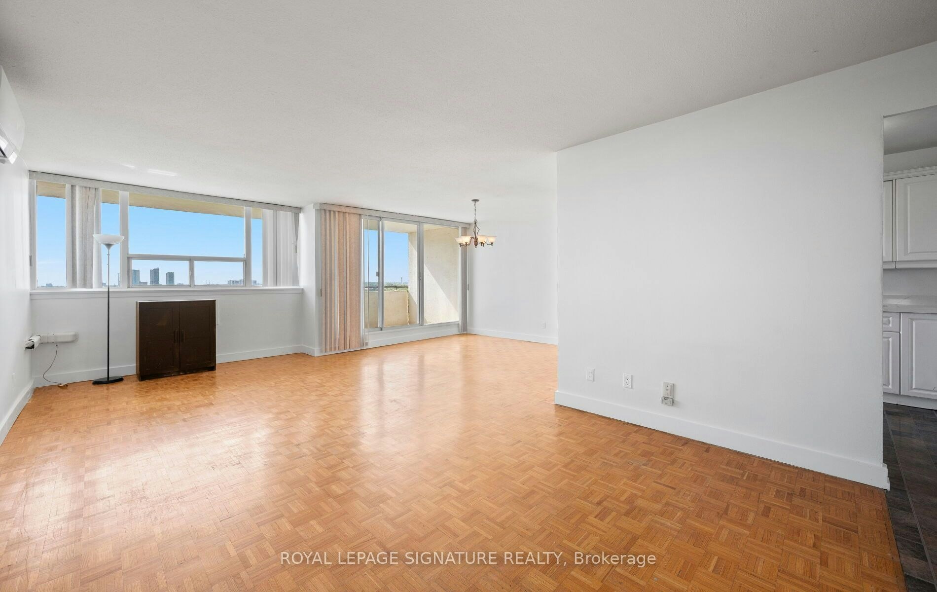 901-14 Neilson Drive, Toronto, ON, M9C 1V6 - 11