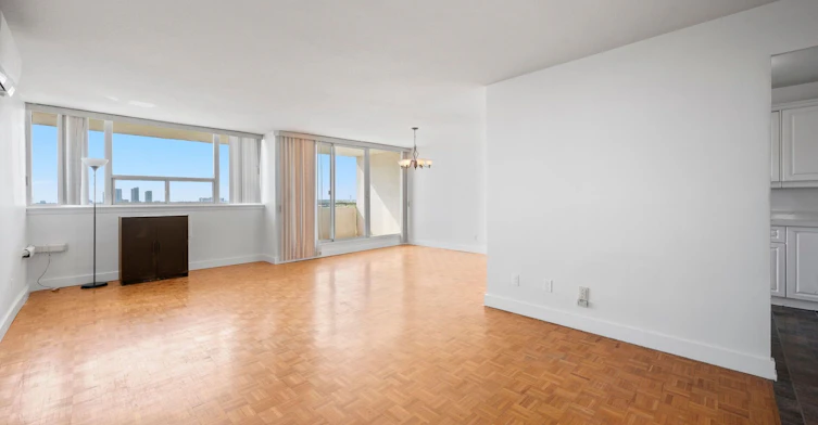 901-14 Neilson Drive, Toronto, ON, M9C 1V6 - 11