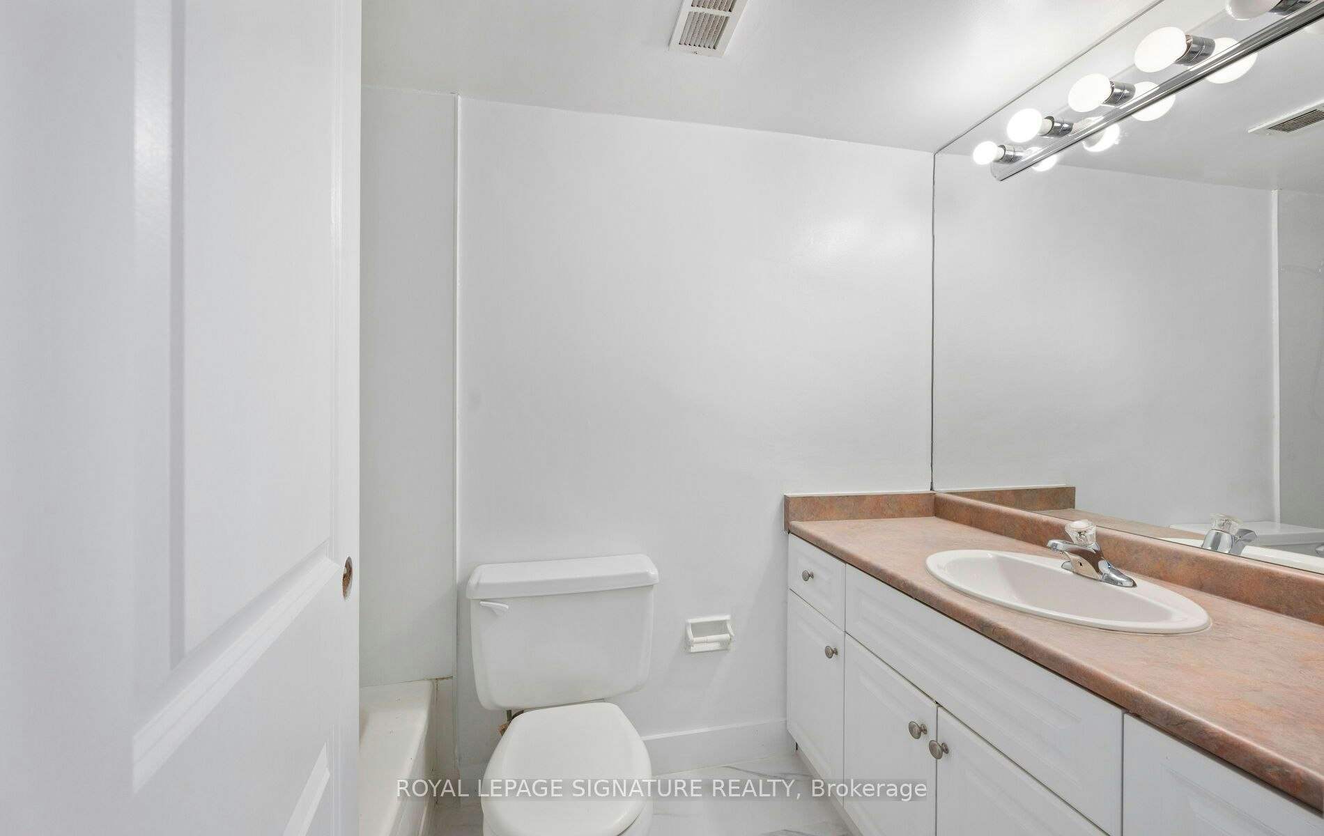 901-14 Neilson Drive, Toronto, ON, M9C 1V6 - 22