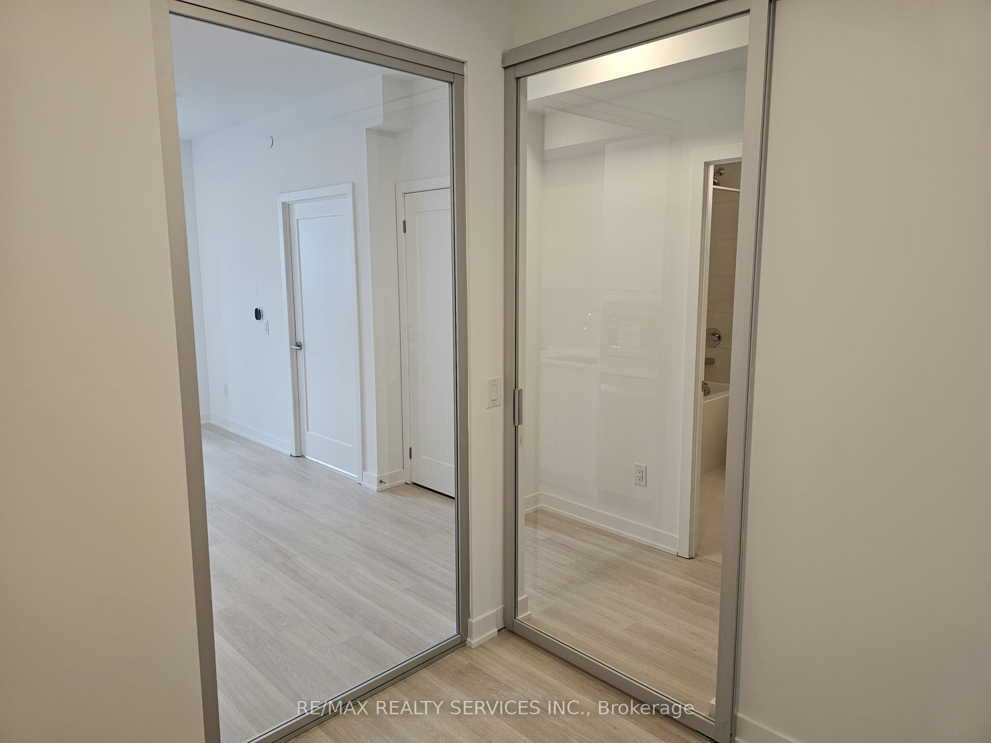 2707-5105 Hurontario Street, Mississauga, ON, L4Z 3X7 - 6